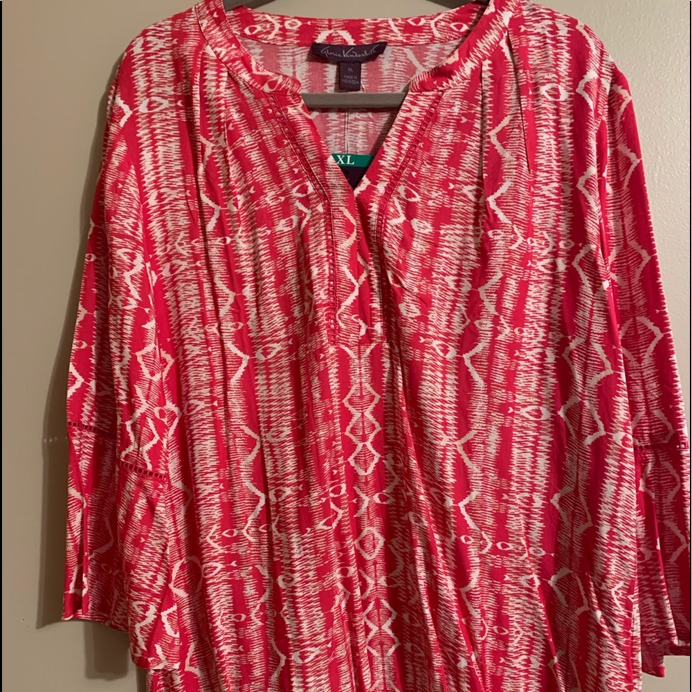 NWT Gloria Vanderbilt Sz XL pink & white boho chic blouse w/ sweet arm detail.